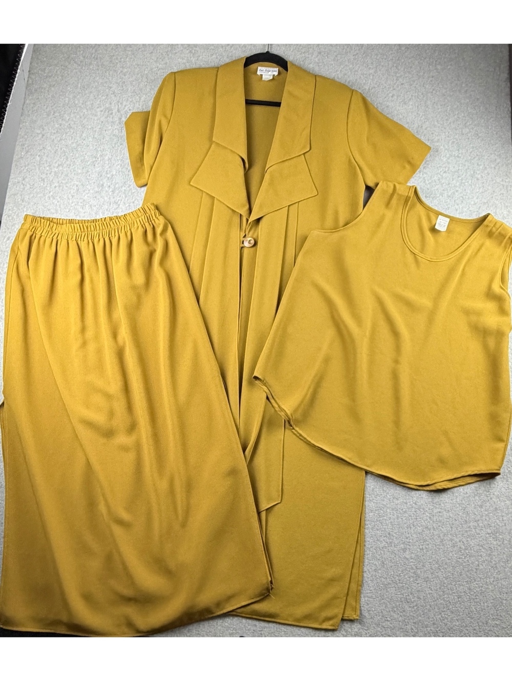 Vintage Cal Supermax 3 Piece Coordinated Set Skirt, Duster, Shell size M